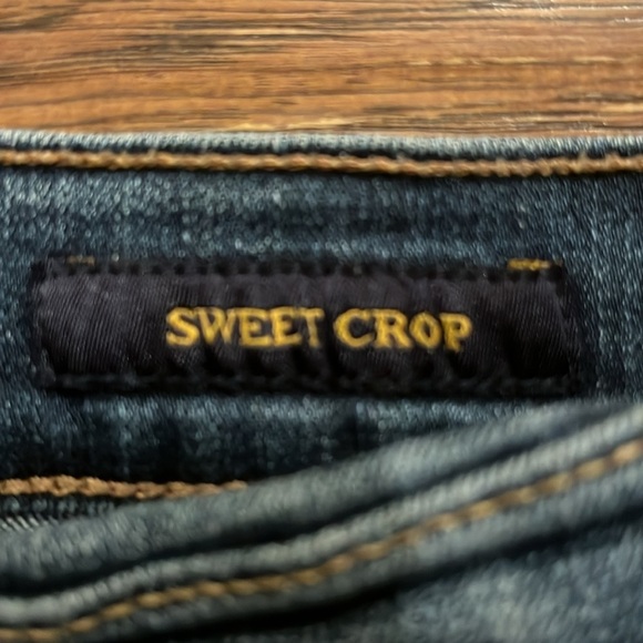Lucky Brand Sweet Crop Jeans Size 27 - Picture 3 of 8